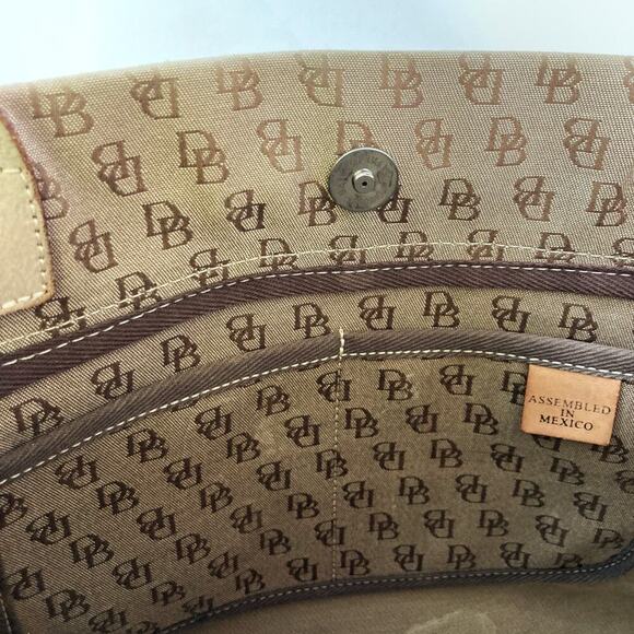 Y2K Dooney Monogram Canvas Tote | Preppy Neutral Shoulder Bag | Fall Heritage - Picture 13 of 16